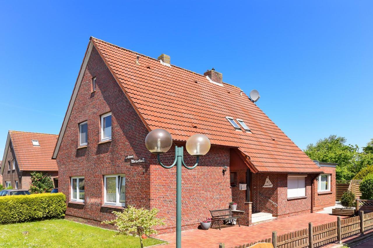 Ferienwohnungen Im Haus Waterkant Neuharlingersiel Eksteriør billede