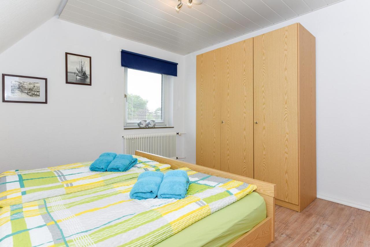 Ferienwohnungen Im Haus Waterkant Neuharlingersiel Eksteriør billede