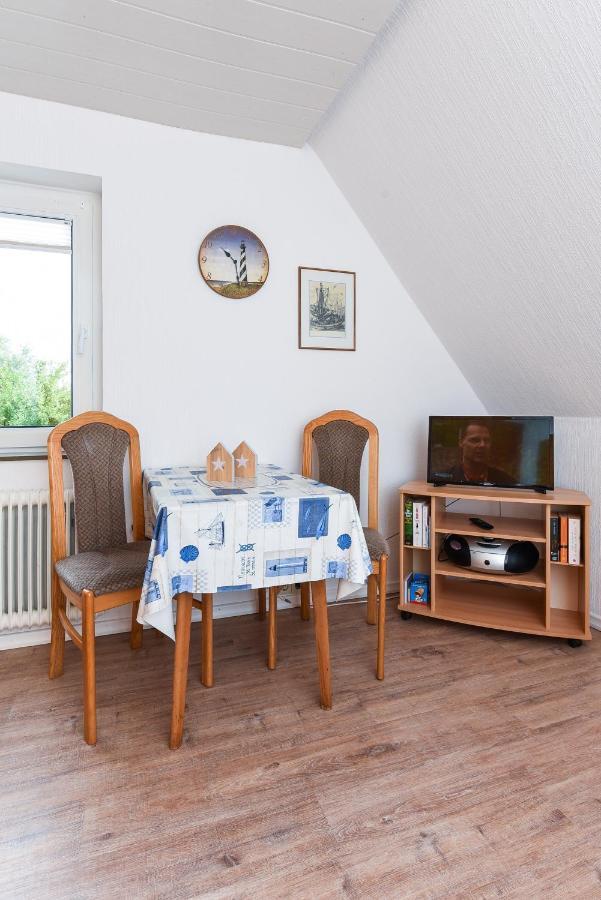 Ferienwohnungen Im Haus Waterkant Neuharlingersiel Eksteriør billede