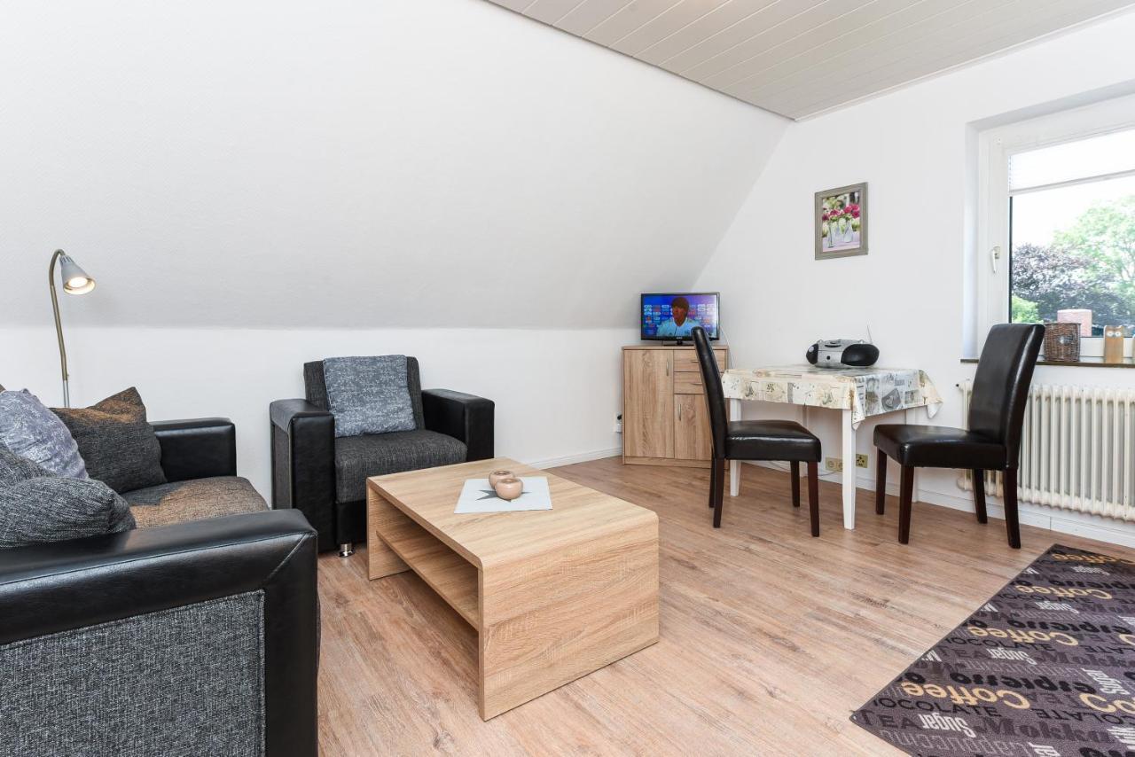 Ferienwohnungen Im Haus Waterkant Neuharlingersiel Eksteriør billede