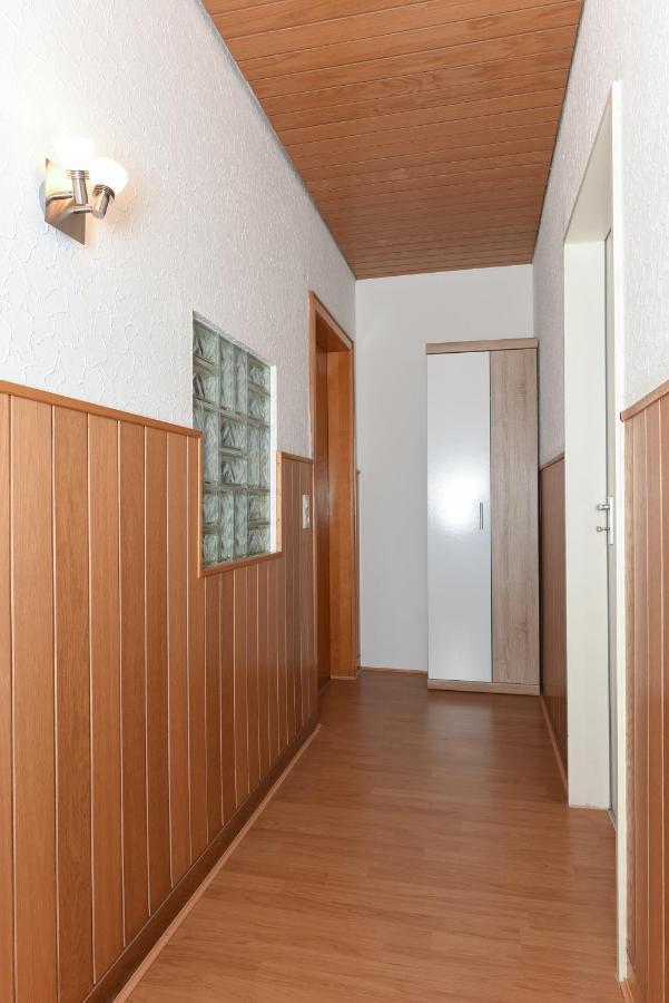 Ferienwohnungen Im Haus Waterkant Neuharlingersiel Eksteriør billede